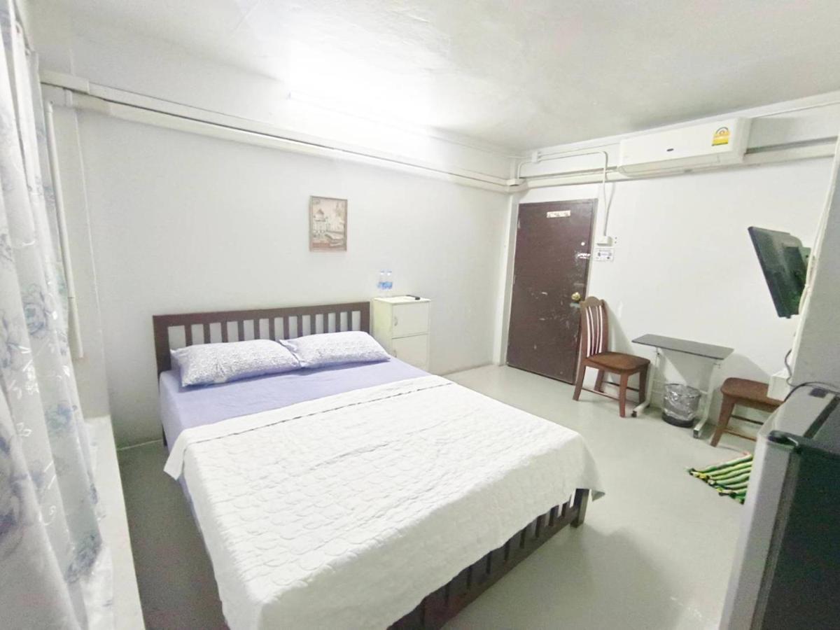 ห้องพักสุขสบายวังหลัง กรุงเทพมหานคร ภายนอก รูปภาพ